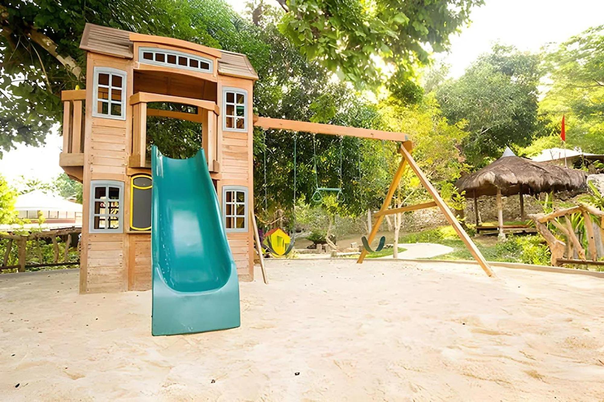 Oldwoods By The Sea Nature Resort Bani Pangasinan Eksteriør billede