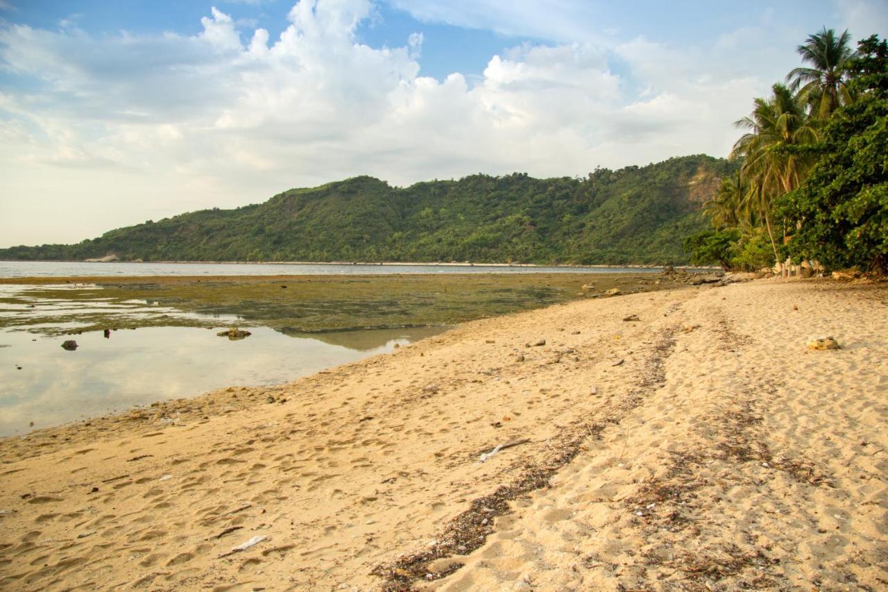 Oldwoods By The Sea Nature Resort Bani Pangasinan Eksteriør billede